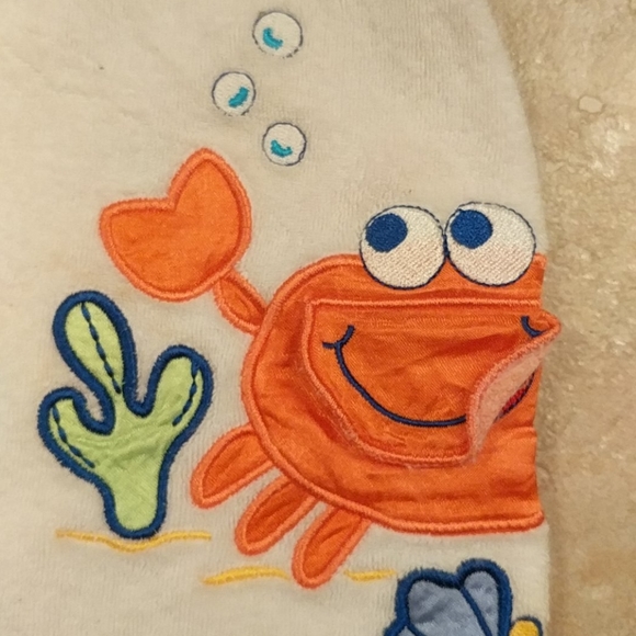 Toddler 24 months beach theme cover up - Picture 3 of 7